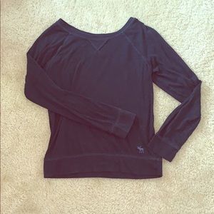 Navy long sleeve shirt